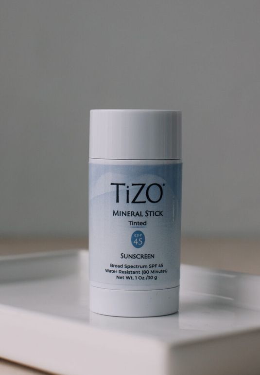 Стик солнцезащитный с оттенком TiZO Mineral Stick Sunscreen SPF-45 Tinted 30g