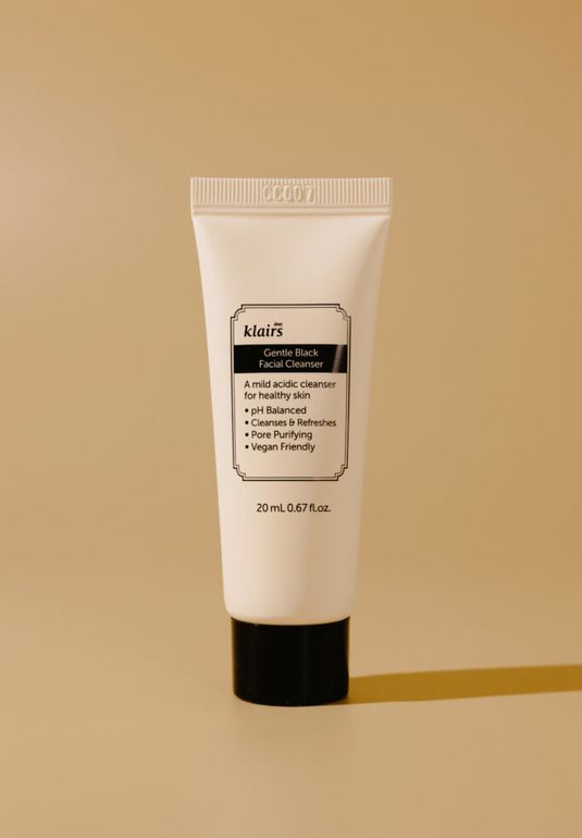 Нежная пенка с кремово-сливочной текстурой KLAIRS Gentle Black Facial Cleanser 20ml