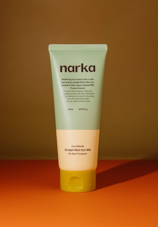 Молочко для непослушных волос narka Core Rebuild Straight Slick Hair Milk 150ml