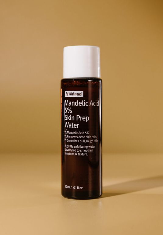 Миндальный пилинг-тонер для эффекта светящейся кожи BY WISHTREND Mandelic Acid 5% Skin Prep Water 30ml