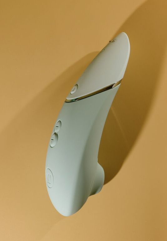 Бесконтактный клиторальный стимулятор цвет шалфея Womanizer Next