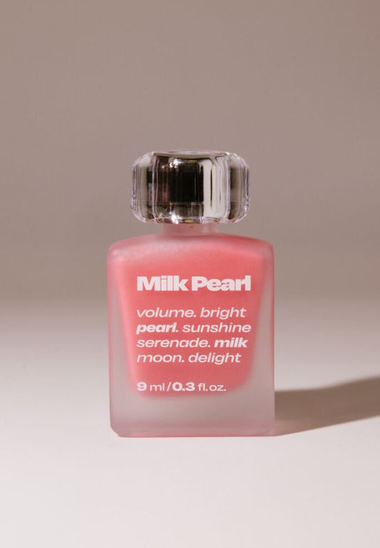 Молочно-жемчужный блеск для губ alternative stereo Lip Potion Milk Pearl Gloss [02 Pink Moon] 9ml