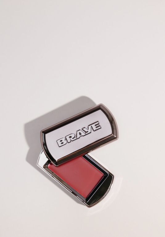 Матовый бальзам-аксессуар для губ BRAYE Lipsleek Blur [04 Freeness] 3,2г