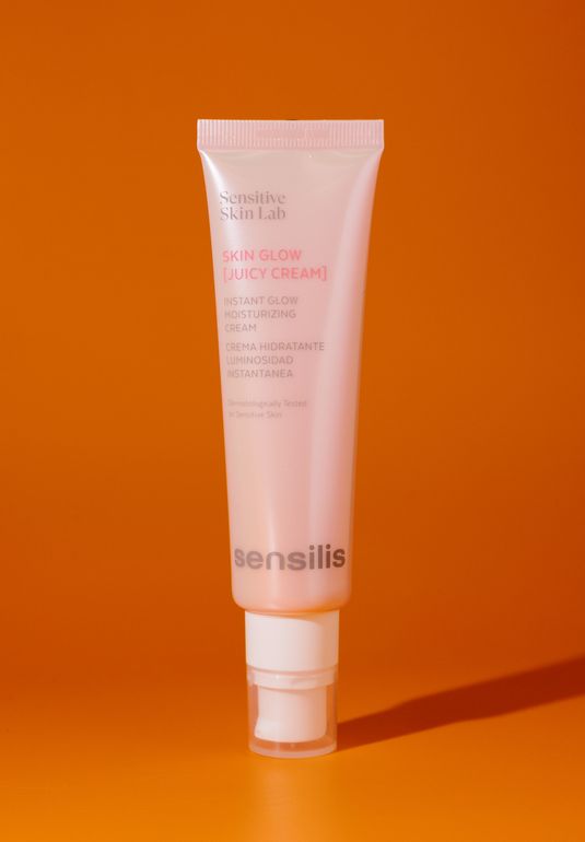 Увлажняющий тающий крем для мгновенного сияния SENSILIS Skin Glow [Juicy Cream] Instant Glow Moisturizing Cream 50ml