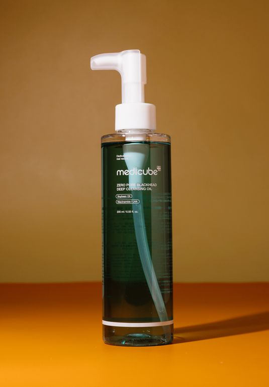Гидрофильное масло для очищения пор medicube Zero Pore Blackhead Deep Cleansing Oil 205 ml