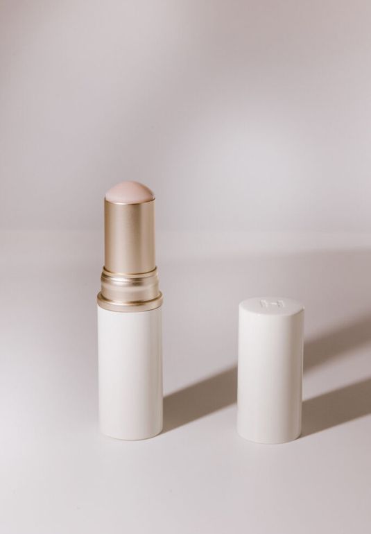 Универсальный сияющий стик для лица hince True Dimension Radiance Balm [TP001 Clear] 10g