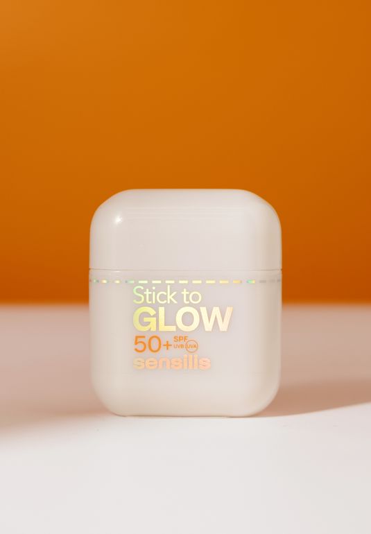Стик для сияния и защиты кожи от УФ SPF50+ SENSILIS Stick to Glow SPF 50+ 10гр