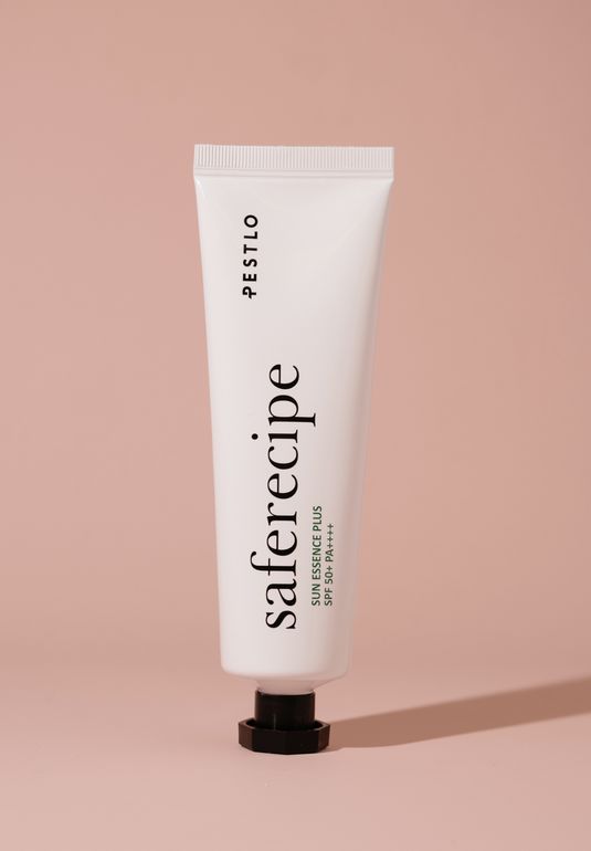Солнцезащитная эссенция PESTLO SPF 50+ PA++++ Safe Recipe Sun Essence Plus 50мл