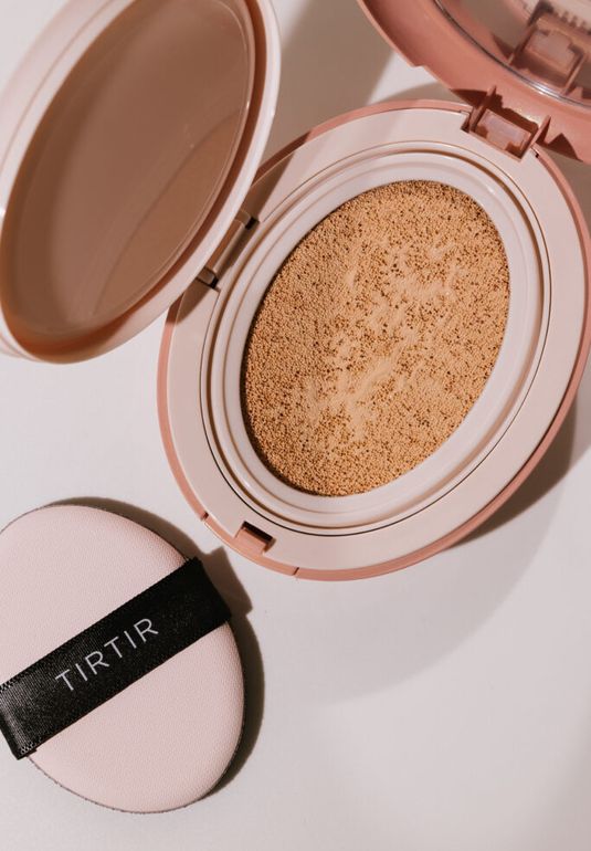 Стойкий кушон для лица TIRTIR Mask Fit All Cover Cushion SPF50+ PA+++ [17C Porcelain] 18g