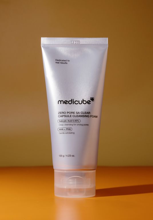 Капсульная пенка для глубокого очищения medicube Zero Pore Capsule Cleansing Foam 120г