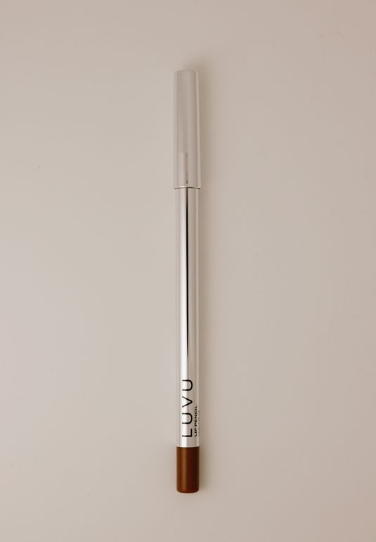 Карандаш для губ LUVU Lip Lip Pencil Dreamy Nude 1,4g