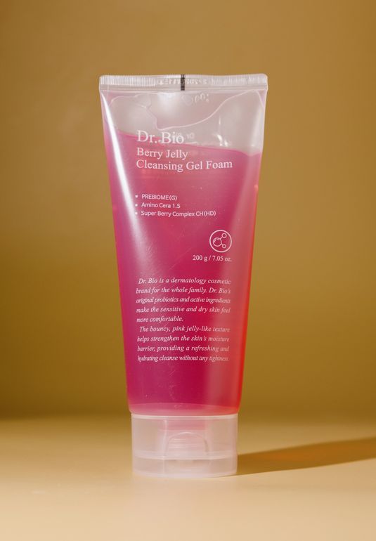 Очищающая гелевая пенка Dr. Bio Berry Jelly Cleansing Gel Foam 200g