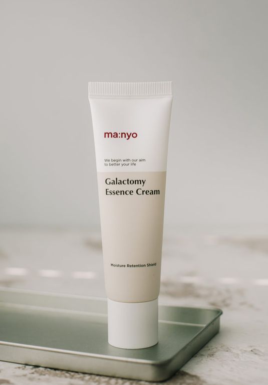Крем с галактомисисом и ниацинамидом Manyo Galactomy Essence Cream 50ml