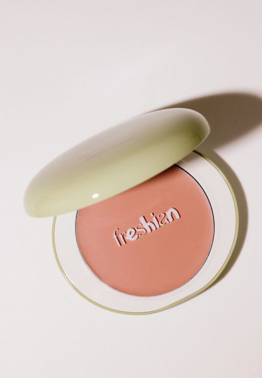 Нежные кремовые румяна [03 Healthy Smile] Freshian Egg Like Cream Blush Vegan 6,5g