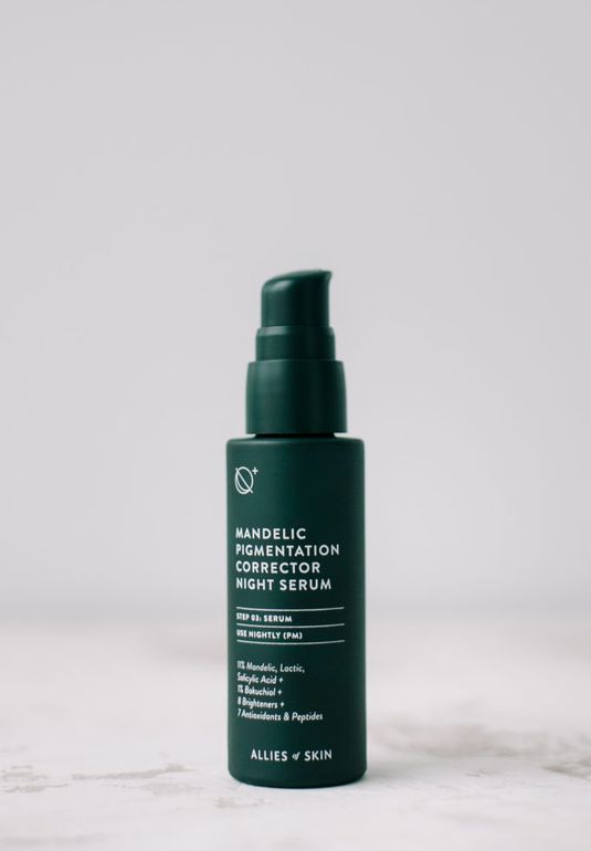 Сыворотка с кислотами для эффективной работы с пигментацией, постакне и высыпаниями ALLIES OF SKIN Mandelic Pigmentation Corrector Night Serum 30 ml