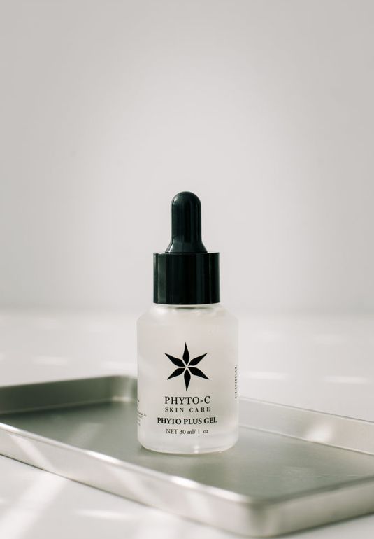 Осветляющая, антиоксидантная гель-сыворотка PHYTO-C Phyto Plus Gel 30ml