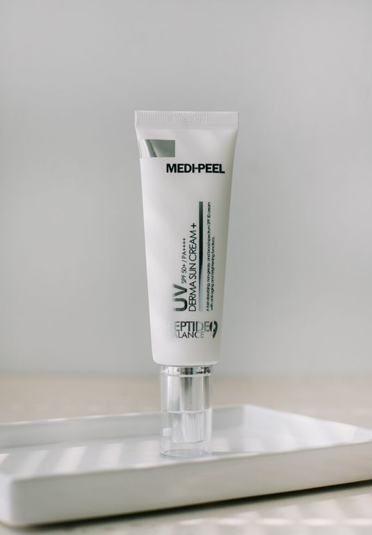 Солнезащитный крем с пептидами MEDI-PEEL Peptide 9 Balance UV Derma Sun Cream SPF50+ PA++++ 50ml