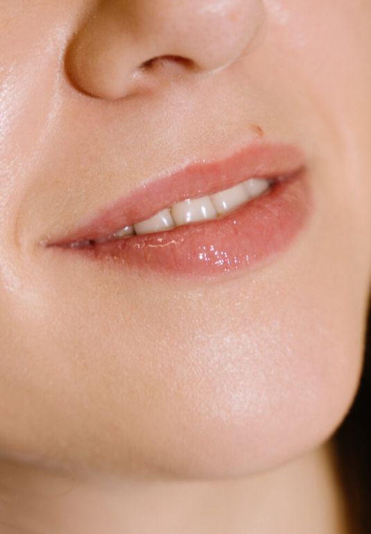 Бальзам для губ с защитой от солнца SPF15 *kared Defence Volume Lip Shield 11мл