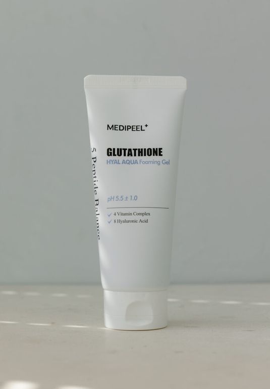 Почти даром// Очищающий гель с глутатионом и гиалуроновой кислотой MEDI-PEEL Glutathione Hyal Aqua Foaming Gel Cleanser 150мл
