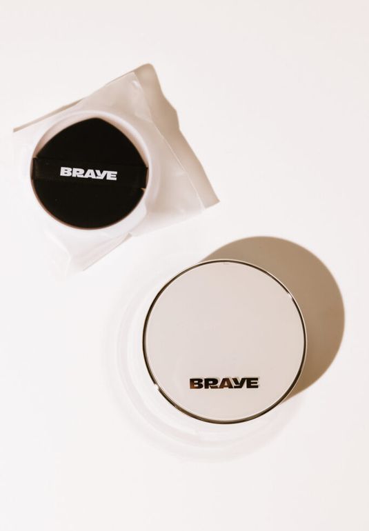 Легкий кушон для лица BRAYE Effortless Cushion Thin Cover №23 Sand SPF50+ Pa+++ 12g*2