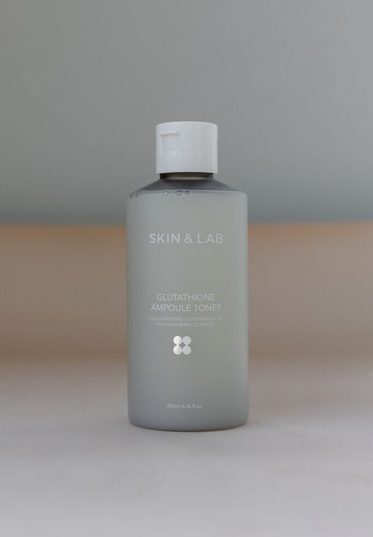 Тонер с глутатионом и минеральным комплексом SKIN&LAB Glutathione Ampoule Toner 200ml