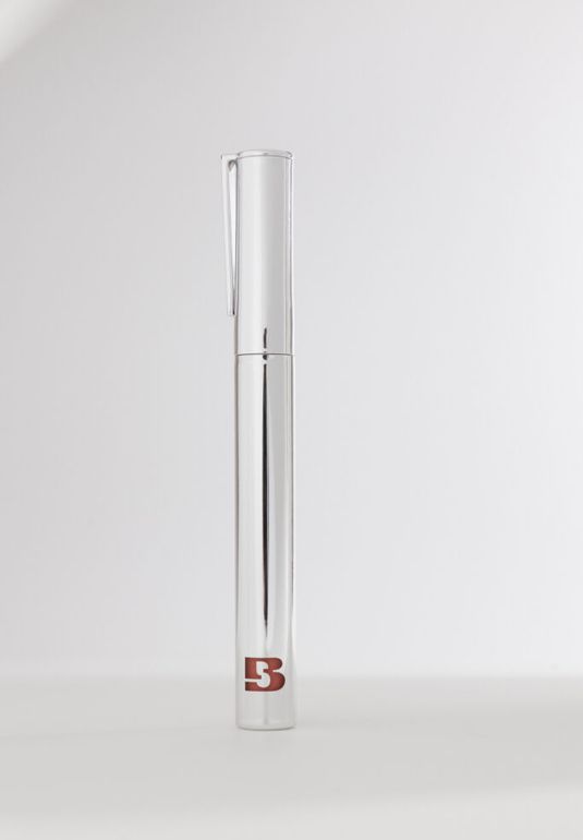 Сияющая и стойкая помада для губ BRAYE Scene Stealer Thin Glow Tint [01 Poetic], 3,6г