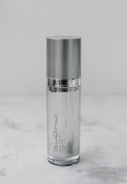 Гель-сыворотка с вольюфилином и пептидами для плотности и эластичности кожи Bueno Hydro Volume Lift Serum 40ml