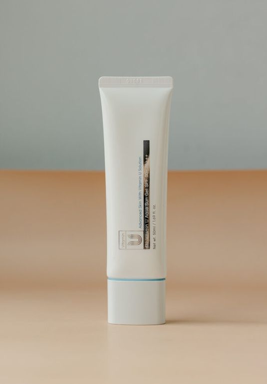 Солнцезащитный крем-гель CU: Vitamin U Aqua Sun Gel SPF 50+ PA+++ 50мл