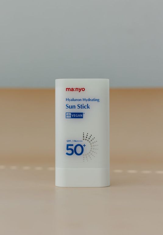 Увлажняющий солнцезащитный стик с гиалуроновой кислотой Manyo Hyaluron Hydrating Sun Stick 18г