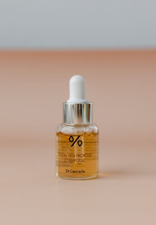 Ампула с прополисом Dr.Ceuracle Royal Vita Propolis 33 Ampoule 15ml