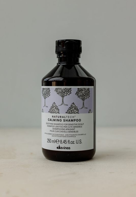 Успокаивающий шампунь DAVINES Natural Tech Calming Shampoo 250ml