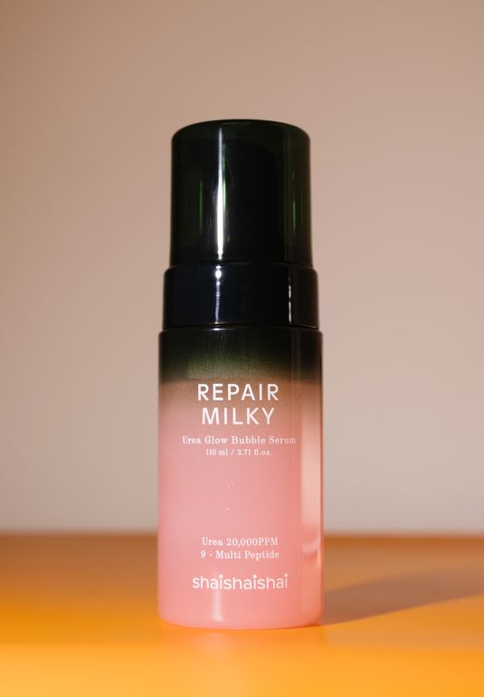 Пузырьковая сыворотка для сияющей кожи SHAISHAISHAI Repair Milky Urea Glow Bubble Serum 110ml