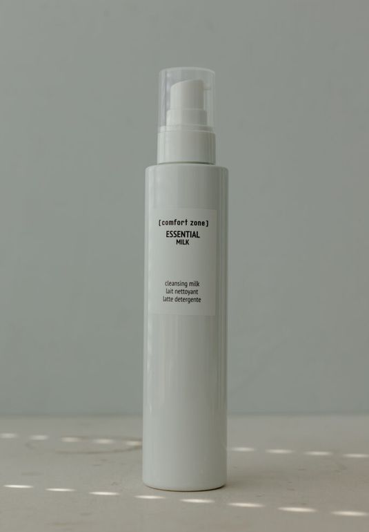Очищающее молочко Comfort Zone Essential Milk Cleanse 200ml