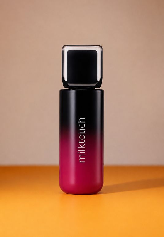 Стойкий карандаш-помада для губ [01 Black Cherry] milktouch Black Peel Off Lip Tattoo 4,5г