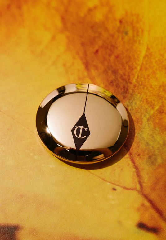 Легендарная матирующая пудра Charlotte Tilbury Airbrush Fawless Finish [1 Fair] 3,4г