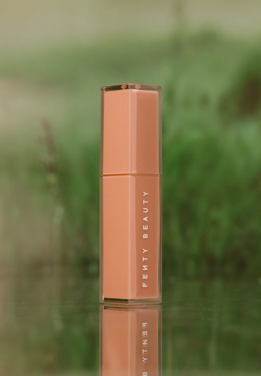 Сияющая помада Fenty Beauty Gloss Bomb Stix High-Shine Gloss Stick [Fenty Glow] 3,6г