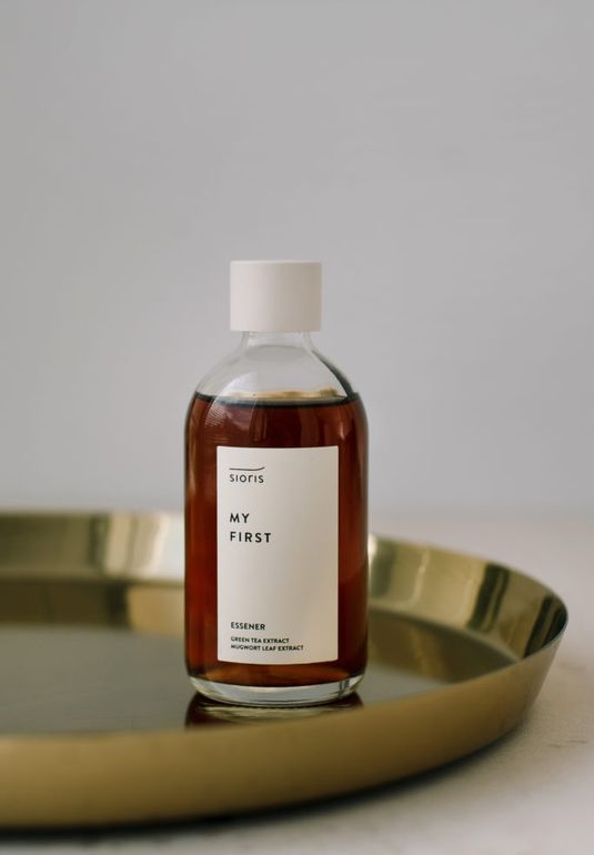 Потрясающе увлажняющий тонер SIORIS My First Essener 100ml