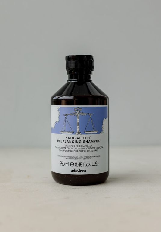 Балансирующий шампунь DAVINES Natural Tech Rebalancing Shampoo 250ml