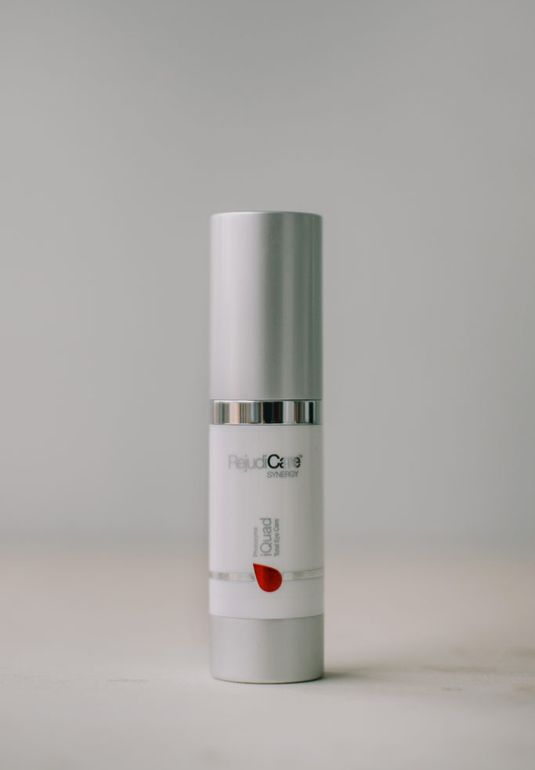 Потрясающая гель-сыворотка для области вокруг глаз REJUDICARE iQuad Total Eye Care 15ml