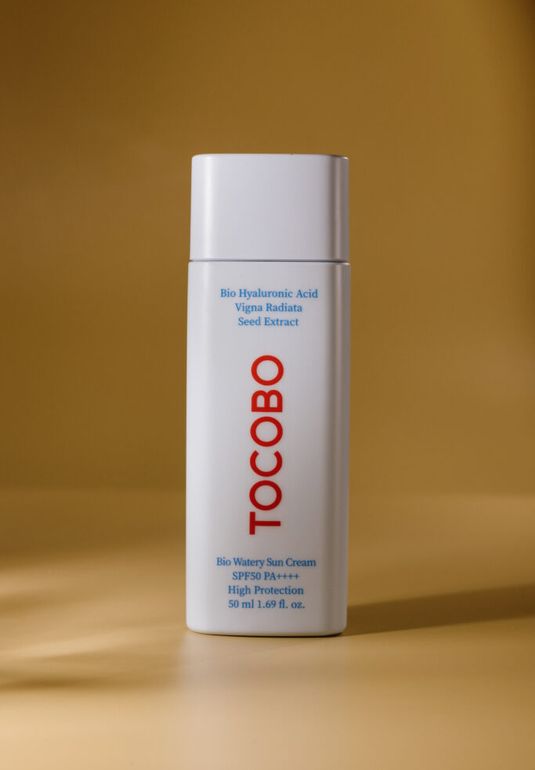 Легкий увлажняющий солнезащитный крем TOCOBO Bio Watery Sun Cream SPF50+ PA++++ 50ml