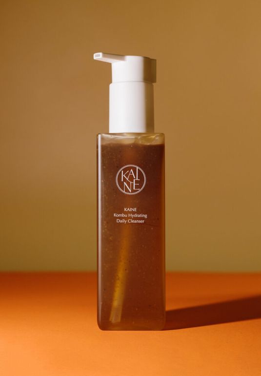 Нежный гель для ежедневного очищения Kaine Kombu Hydrating Daily Cleanser 155g