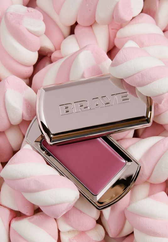 Сияющий бальзам-аксессуар для губ BRAYE Lipsleek [06 Plucky] 2,3г