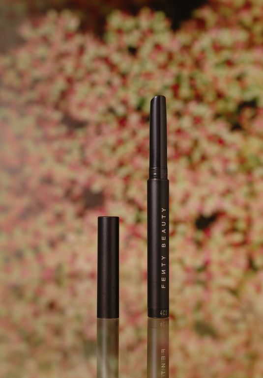Стойкие тени для век в стиках [Cuz I'm Black] Fenty Beauty Shadowstix Longwear Eyeshadow Stick 10мл