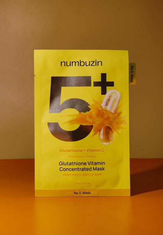 Тканевая маска для здорового сияния numbuzin No.5 Glutathione Vitamin Concentrated Mask 27ml