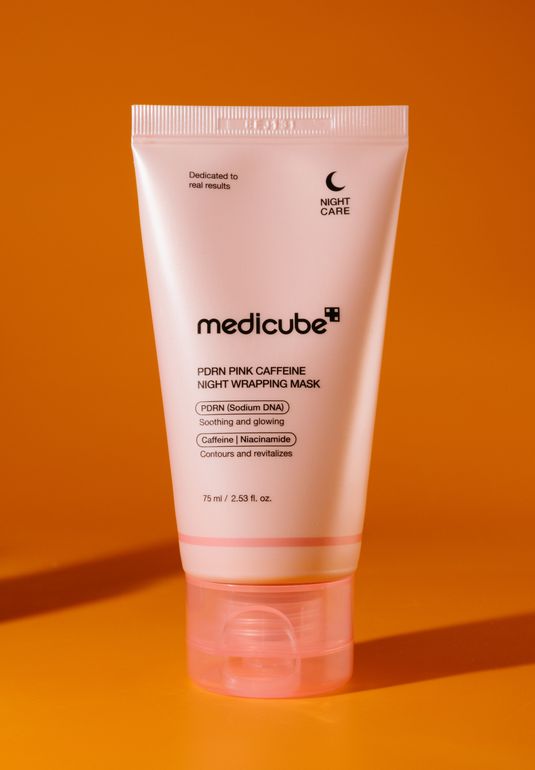 Ночная маска-плёнка с ПДРН и кофеином medicube Pink Caffeine Night Wrapping Mask 75мл