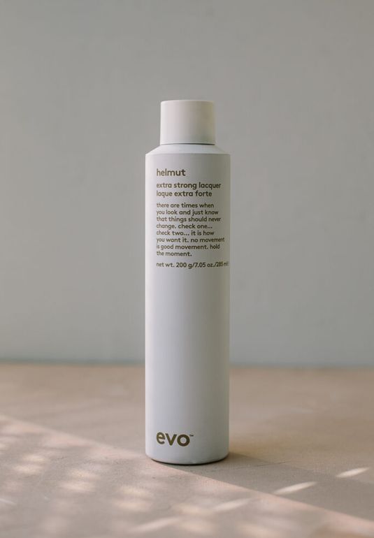 Лак экстрасильной фиксации [брат хельмут] Evo Helmut Extra Strong Lacquer 285ml