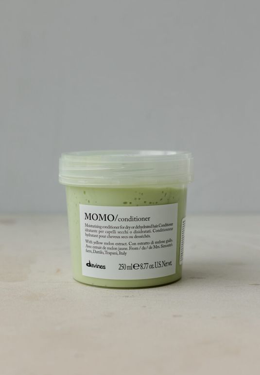Увлажняющий кондиционер DAVINES MOMO Conditioner 250мл