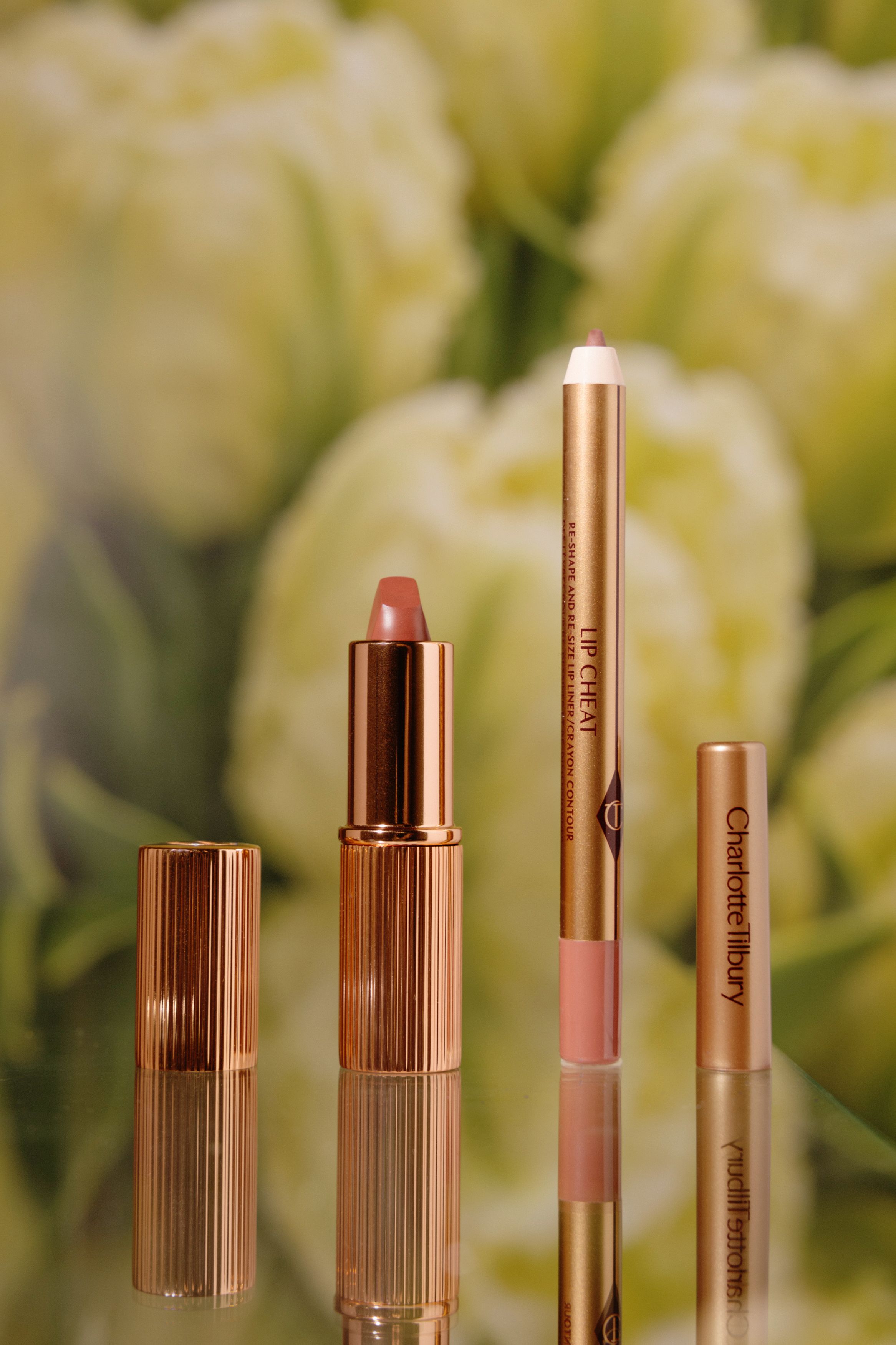 

Набор для макияжа губ [Pillow Talk Medium] Charlotte Tilbury Mini Pillow Talk Kit 1,5г/0,8г