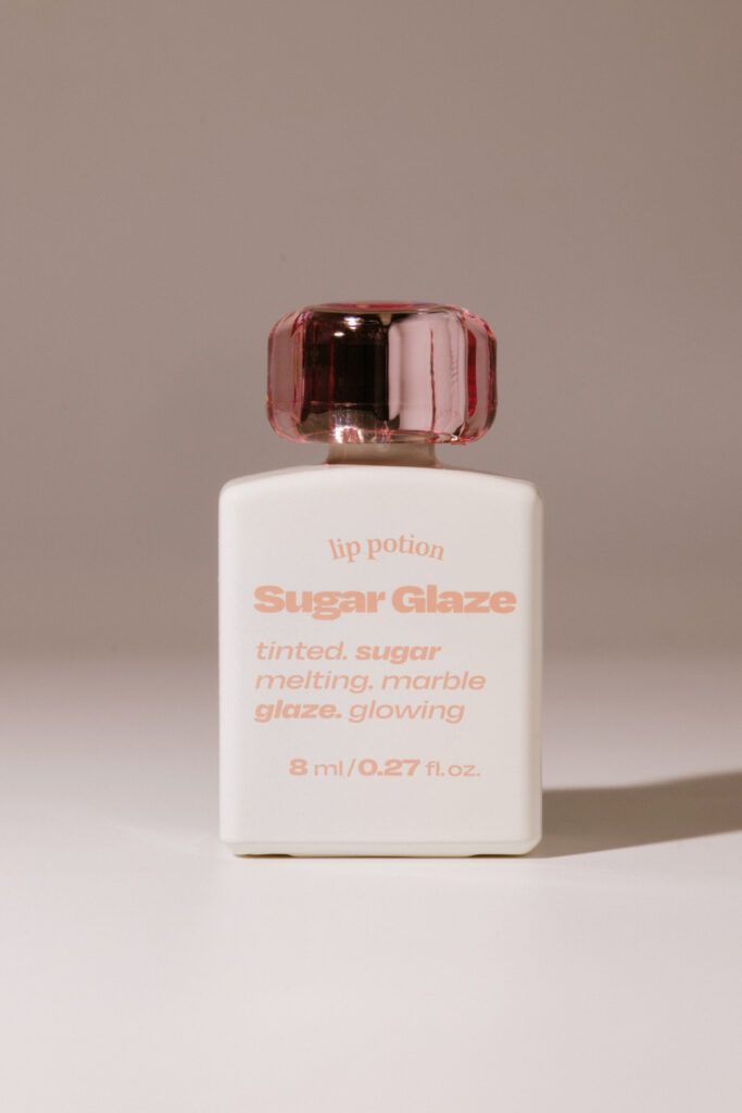 

Глянцевый тинт для губ alternative stereo Lip Potion Sugar Glaze Tint [5 Mauve Ball] 9ml