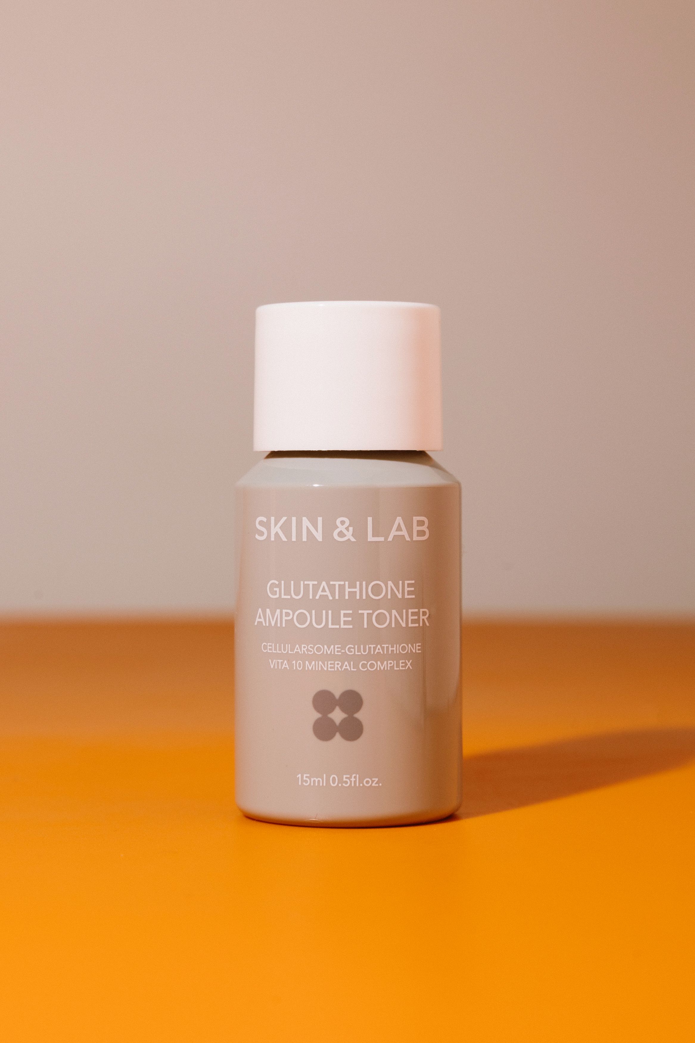 Тонер с глутатионом и минеральным комплексом SKIN&LAB Glutathione Ampoule Toner 15ml